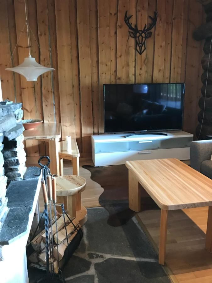 Дома для отпуска Chill Cave - logwood cottage Рука-15